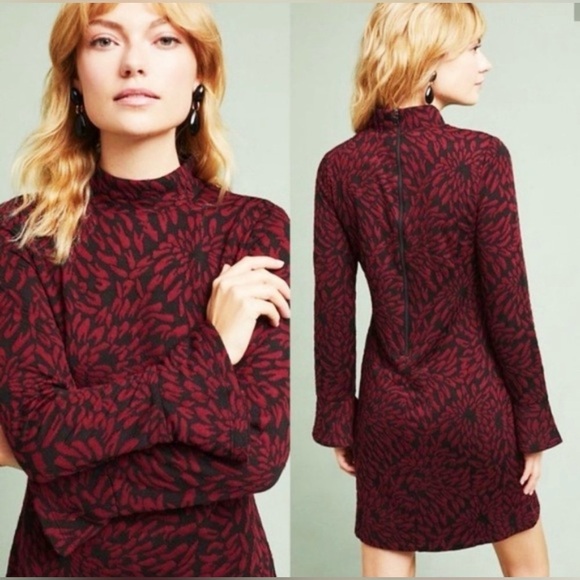 NWT Hutch Michaela Textured Sweater Dress
Mock Neck Flounce Sleeve Floral Small - Picture 2 of 8